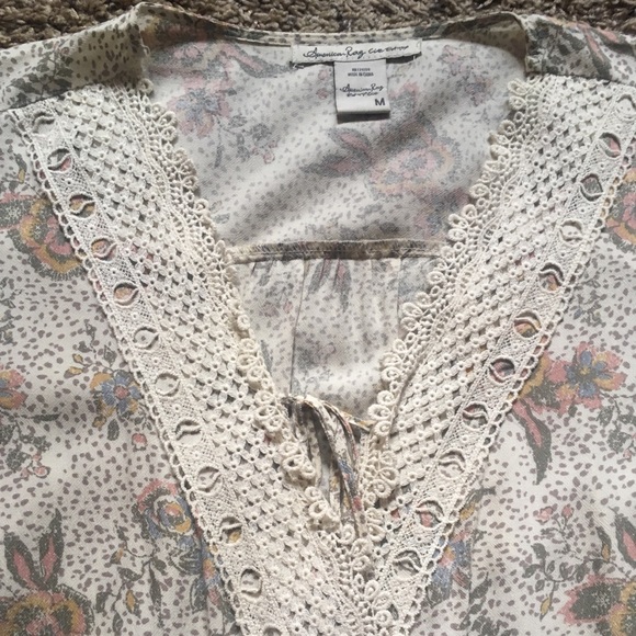 American Rag top - Picture 3 of 6